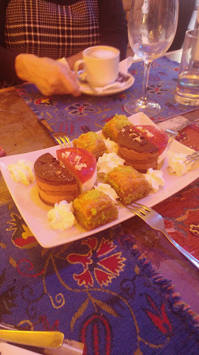 Photo of Niwan Restaurant - 31-33 Midland Rd, Wellingborough NN8 1HF
